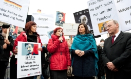 Social media may discourage free expression on controversial subjects