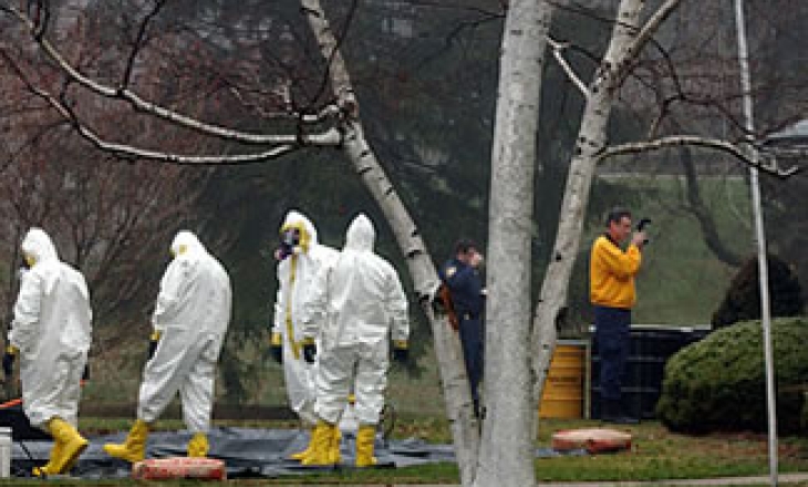 US federal judge throws out contempt order against reporter in 2001 anthrax case