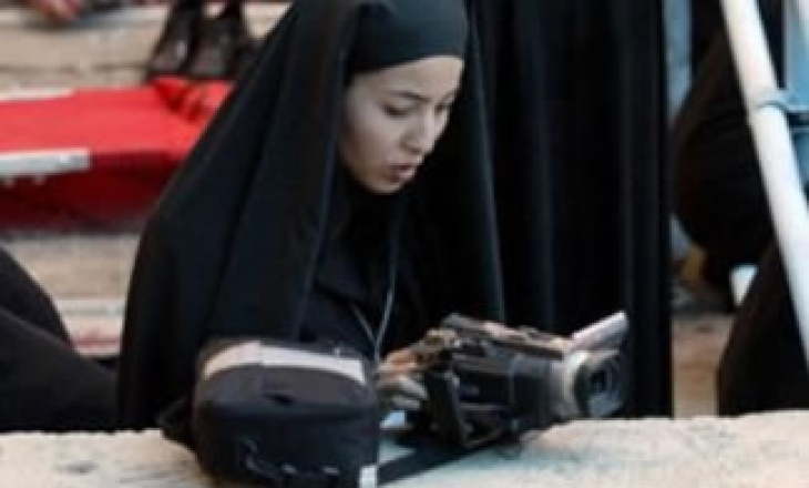 Parents of imprisoned journalist plan Iran trip, Roxana Saberi may be held for longer period