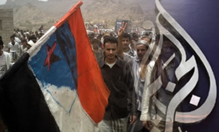 Authorities threaten to close down Al-Jazeera office over reports deemed "hostile" to Yemen