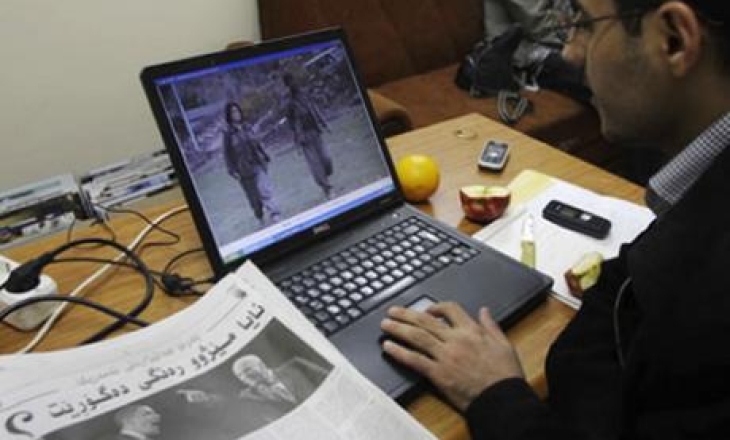 Kurdish party drops legal proceedings against two columnists on Awene