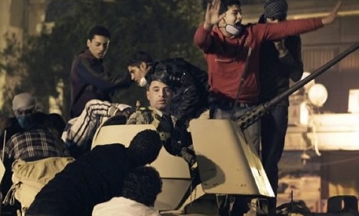 Egypt instigates media blackout, police target journalists
