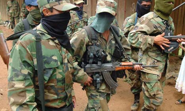 Five Colombian journalists declared “military objectives” in “Black Eagles” message