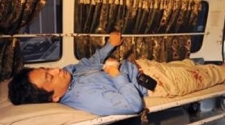Security fears increase for media in Pakistan, two foreign journalists wounded in shooting
