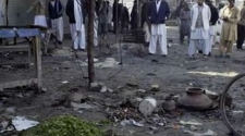 Two journalists among seven killed in suicide bomb attack in Pakistan's NWFP