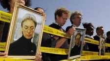 Russian Supreme Court overturns acquittal of accused, orders retrial in Politkovskaya murder