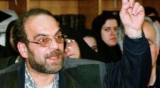 Iran jails 7, sentences 1, returns Blogfather to prison
