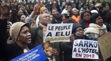 Two journalists flee Côte d'Ivoire after receiving death threats