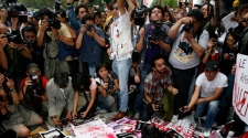 Drug gangs and govt forces responsible for growth in violence against press in Mexico