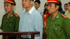 Vietnamese blogger sentenced on anti-state charges