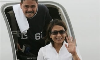 Militants linked to Al-Qaeda release Philippines TV anchor after a week