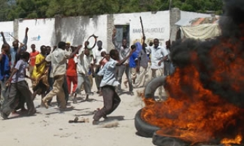 Somalia remained a precarious and perilous place for journalists all through 2008