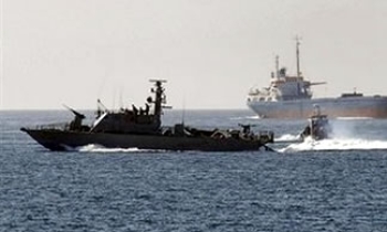 Israel expels Gaza aid ship crew; journalists assaulted by navy, equipment confiscated