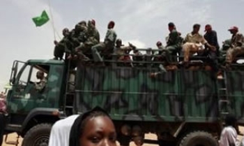 Sudanese government is censoring media, cracking down on rights activists/journalists