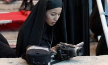Parents of imprisoned journalist plan Iran trip, Roxana Saberi may be held for longer period