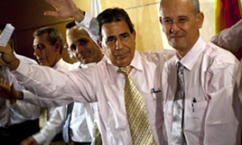 Six freed Cuban journalists arrive in Spain