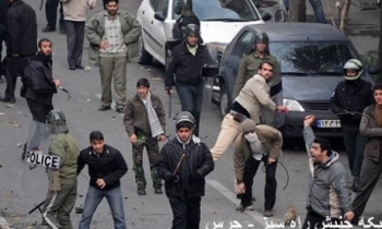 Iran arrests four journalists; dozens deteriorating in prison