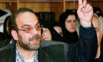 Iran jails 7, sentences 1, returns Blogfather to prison