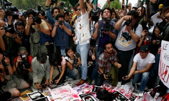 Drug gangs and govt forces responsible for growth in violence against press in Mexico