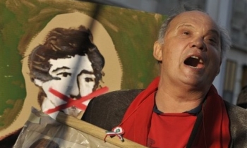 Thousands march in Hungarian free press protest