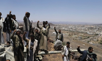 Yemen: Houthi rebels pursue offensive against news media